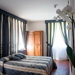 Dimora Palazzo La Fenice Apart Otel Massa Marittima