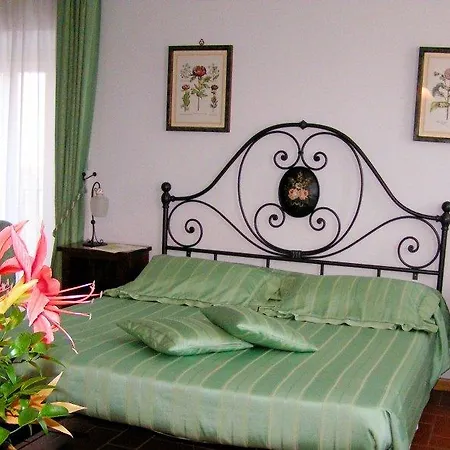 Aparthotel Palazzo La Fenice 3*