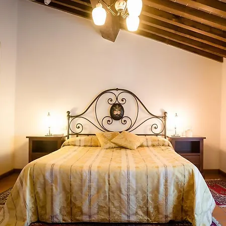 Palazzo La Fenice Aparthotel 3*