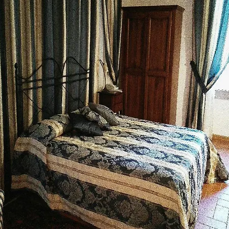 Palazzo La Fenice 3* Massa Marittima